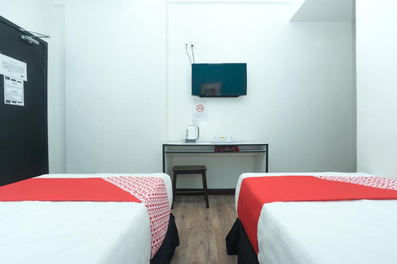 Capital O Ridel Hotel Кота-Бару Екстер'єр фото